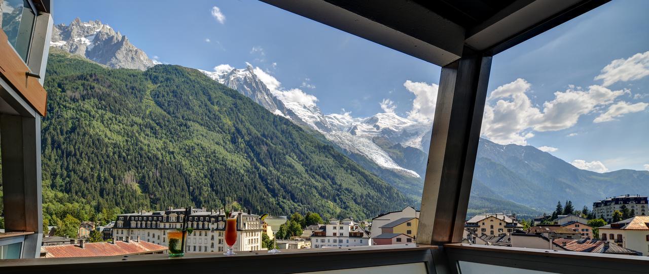 Superior Room with Balcony - Mont-Blanc Range view,1132484112:JPEG